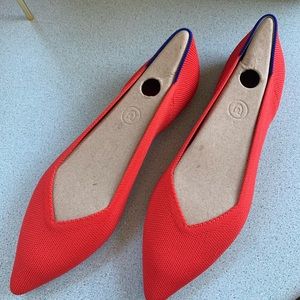 Rothy’s Flame Point